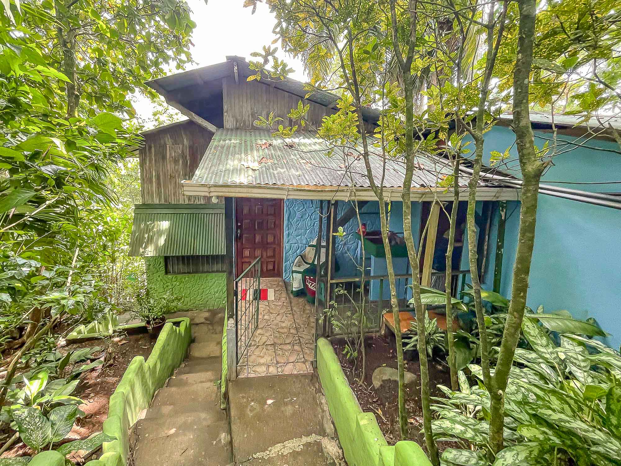 3 bed Single Family Homes For Sale in Manuel Antonio, Puntarenas - thumb 1