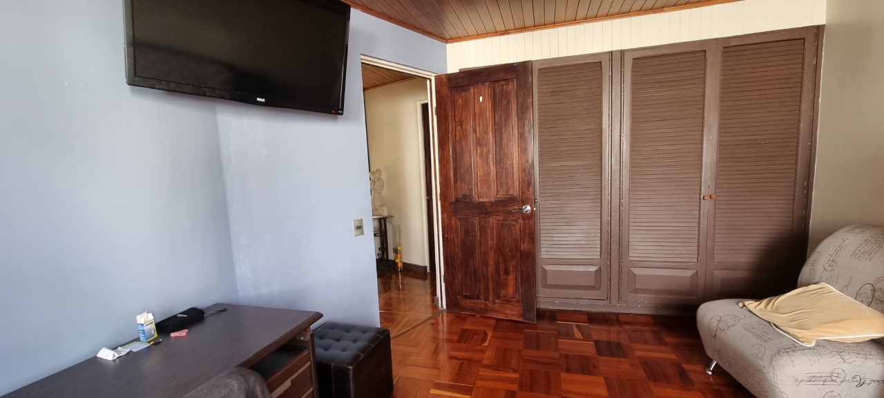 6 bed Single Family Homes For Sale in Zapote, San Jose - thumb 16