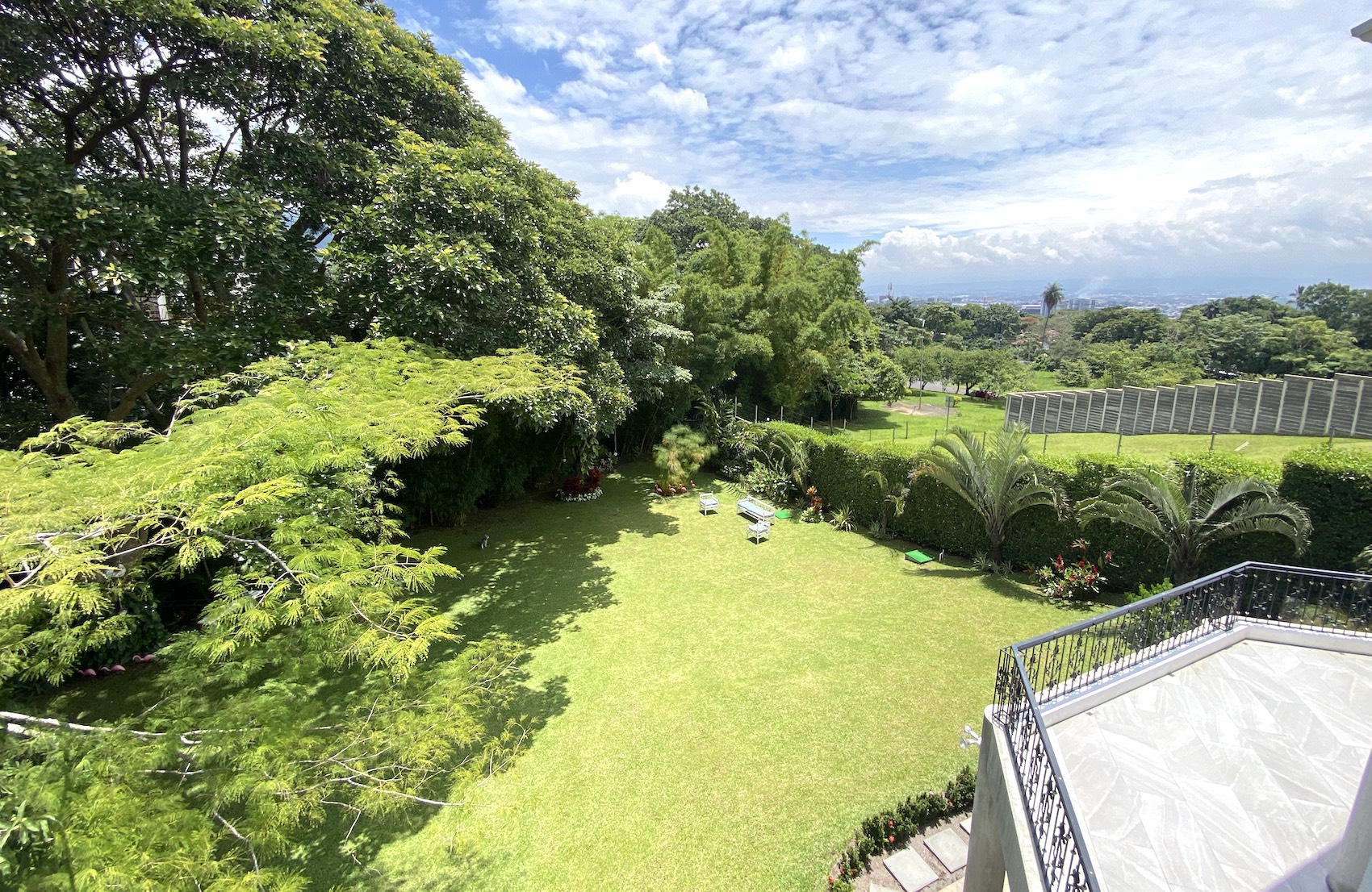4 bed Single Family Homes For Sale in Escazu, San Jose - thumb 25