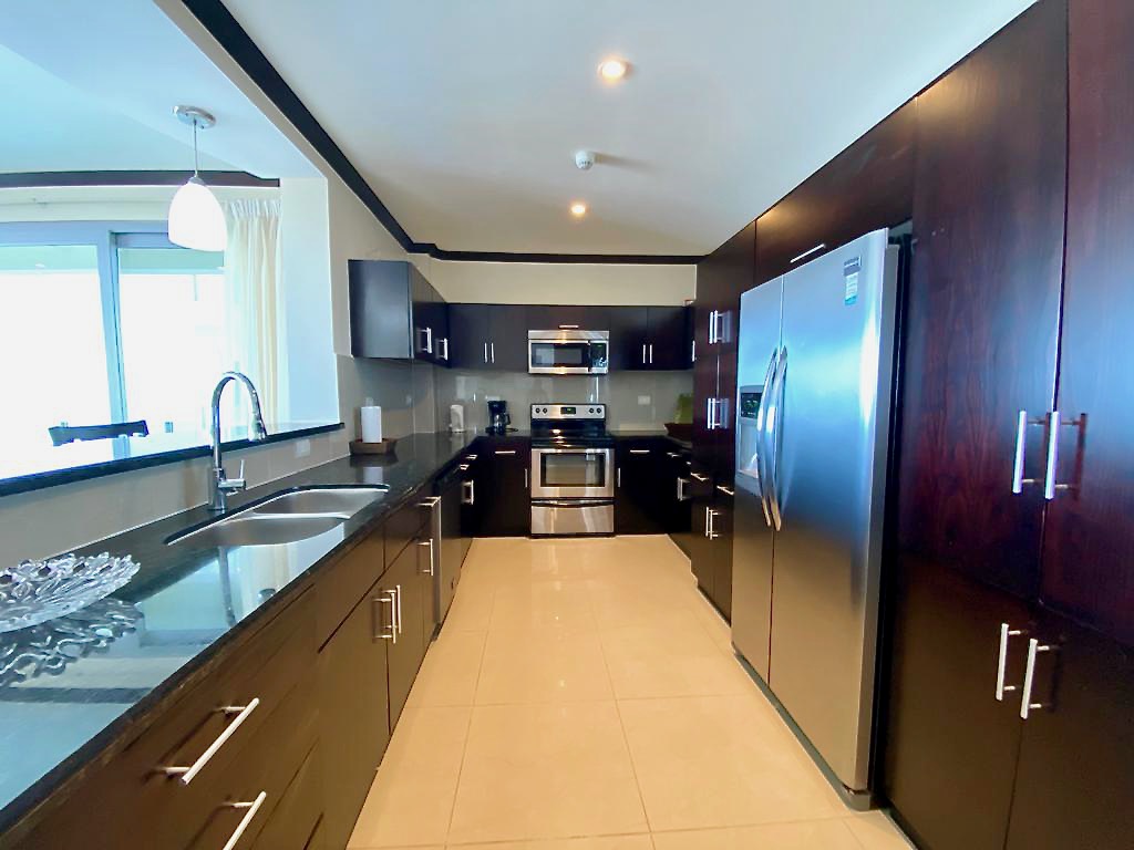 3 bed Condo For Sale in Jaco, Puntarenas - thumb 6