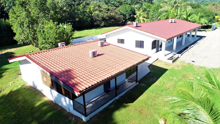 8 bed Single Family Homes For Sale in Ojochal, Puntarenas - thumb 4