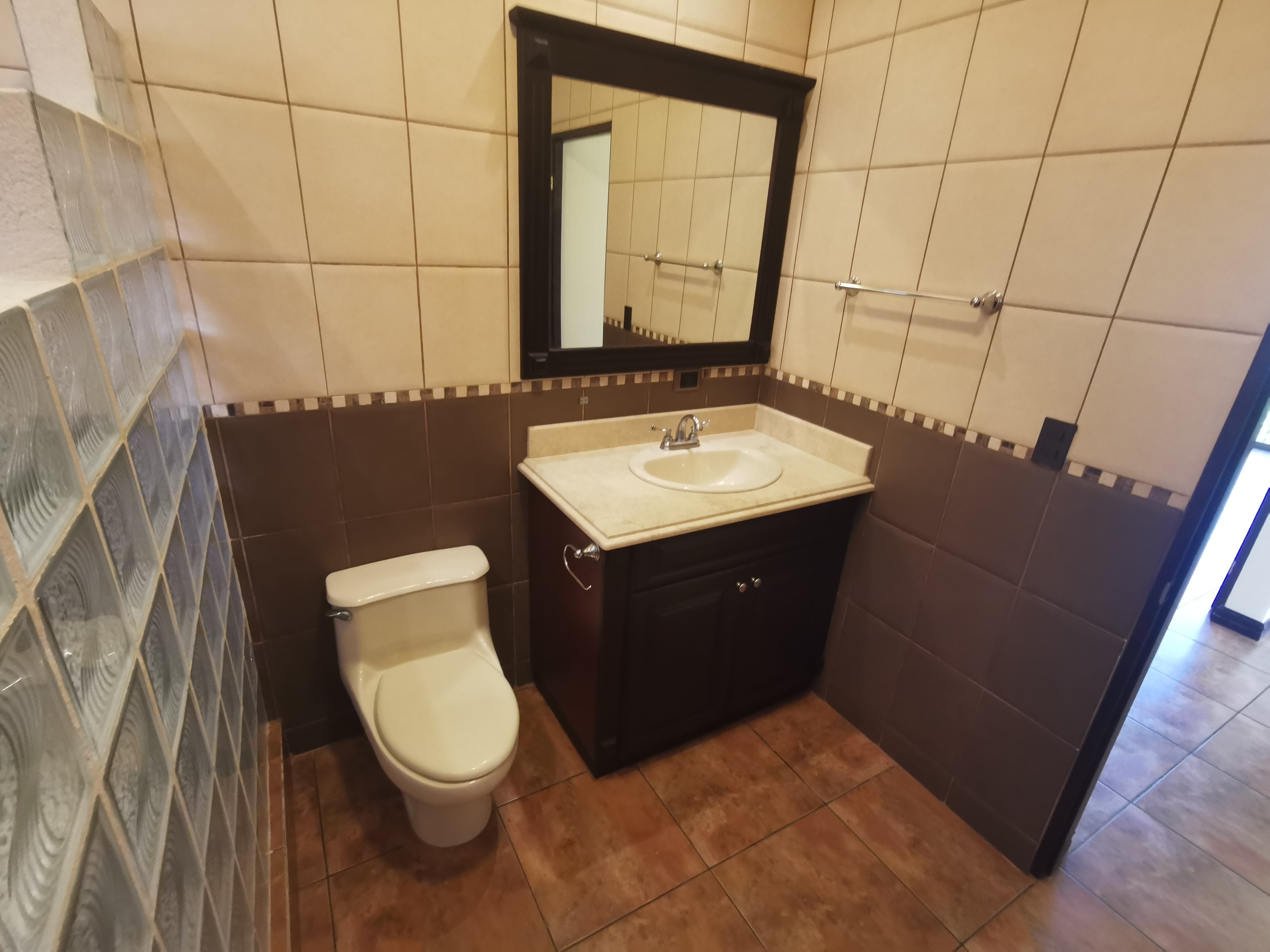 4 bed Single Family Homes For Sale in Curridabat, San Jose - thumb 29