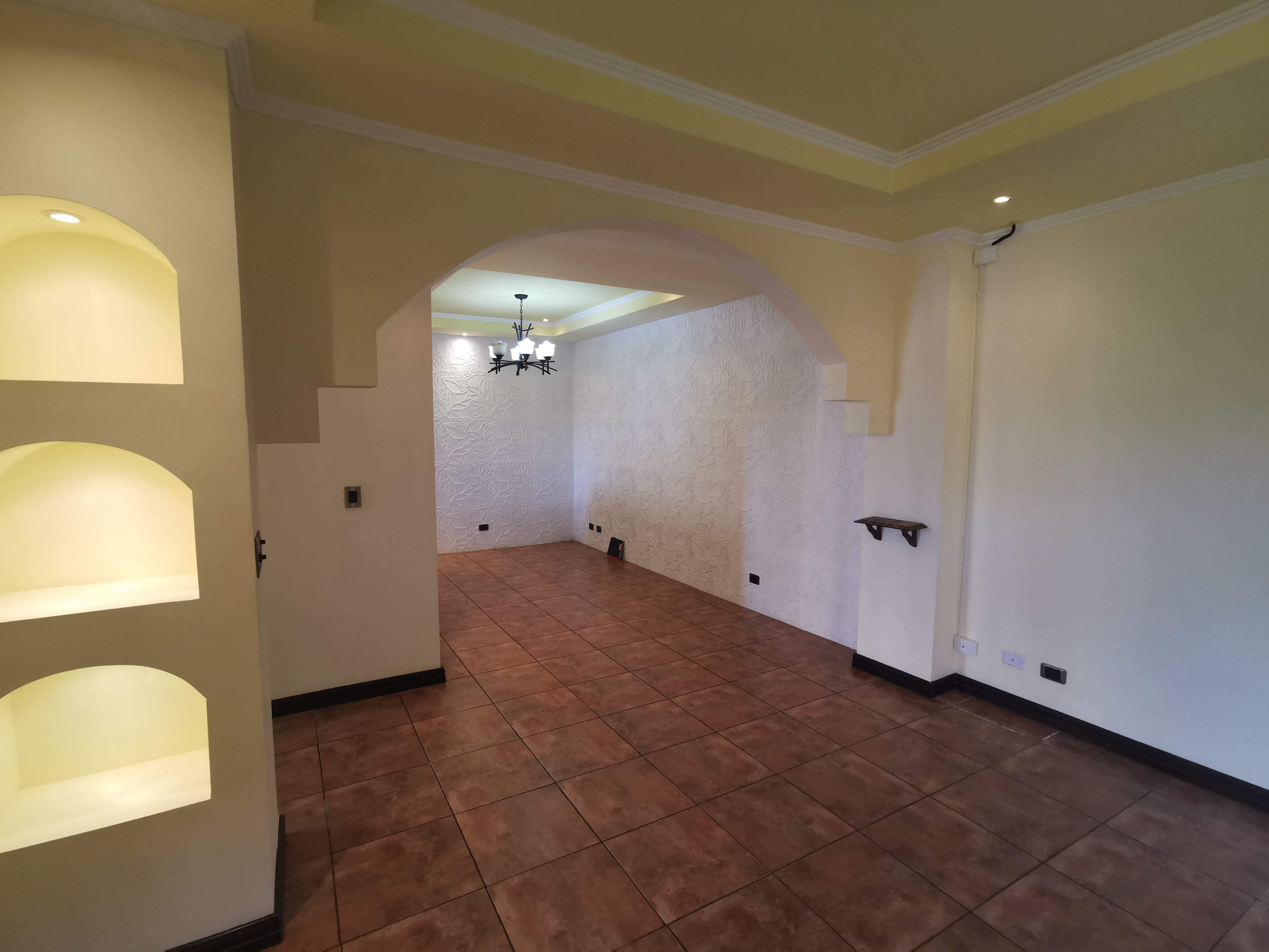 4 bed Single Family Homes For Sale in Curridabat, San Jose - thumb 8