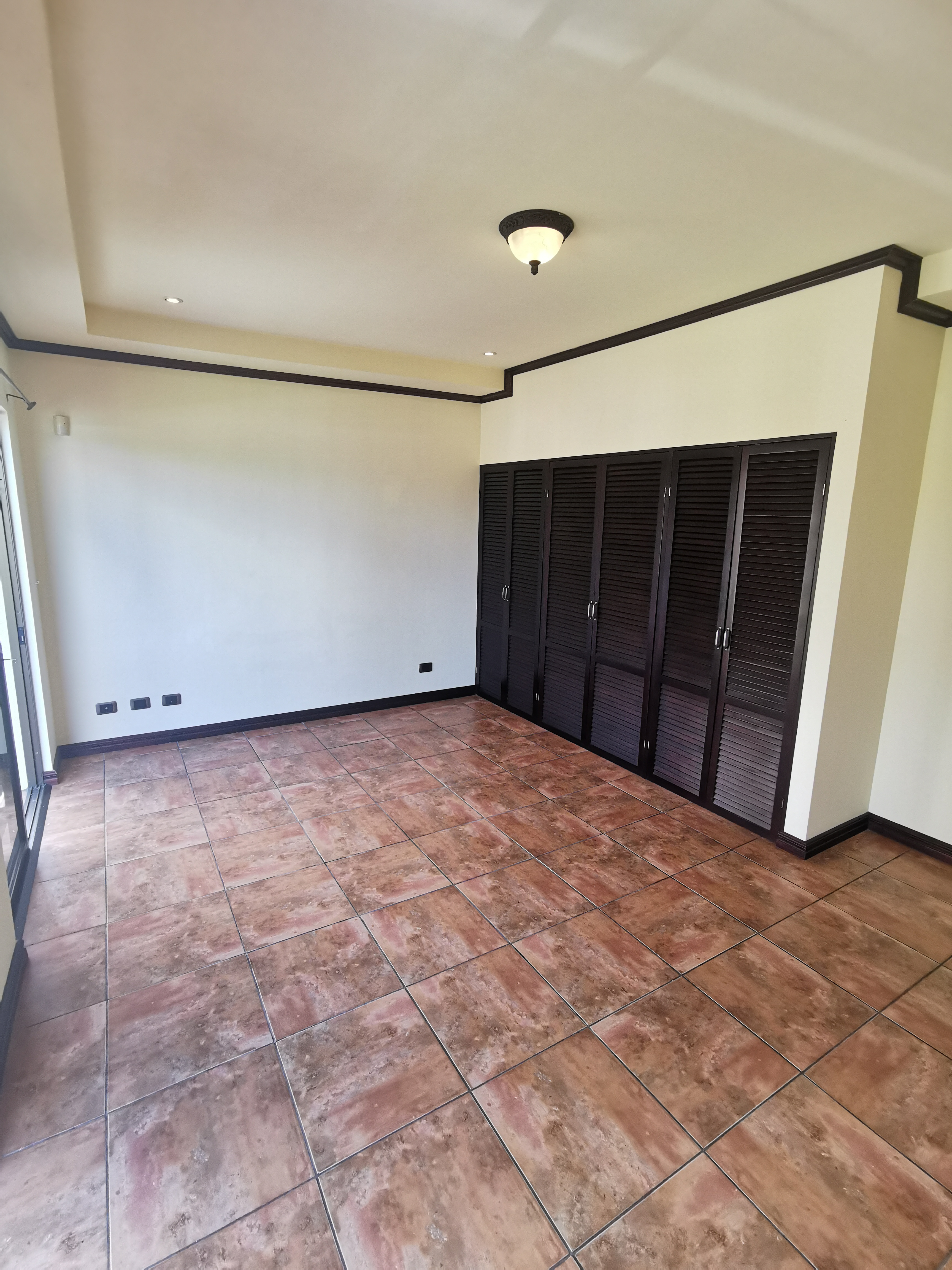 4 bed Single Family Homes For Sale in Curridabat, San Jose - thumb 25