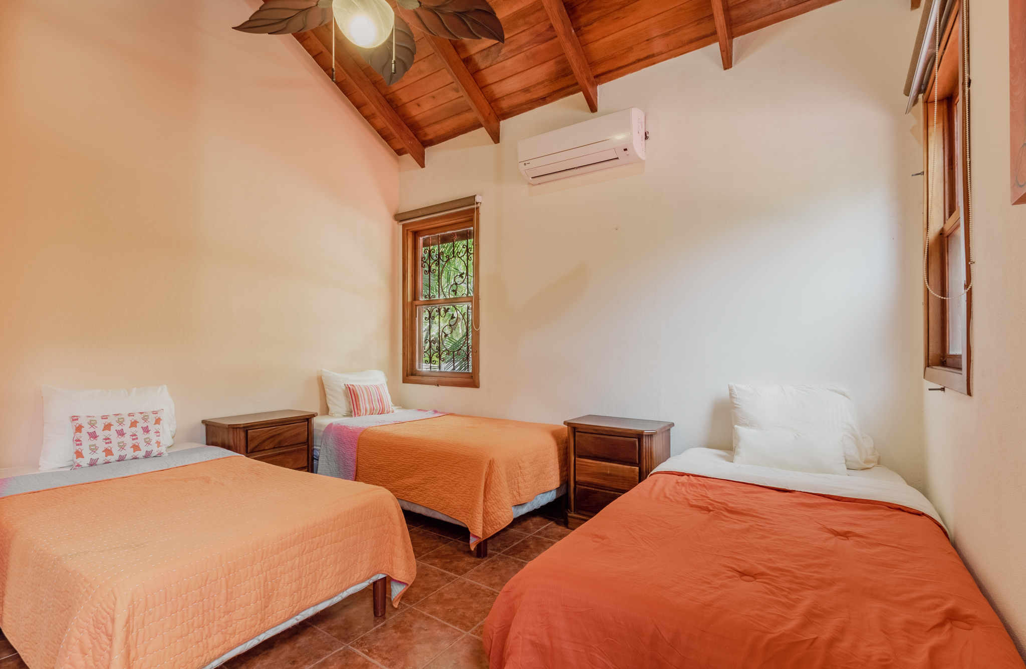 4 bed Single Family Homes For Rent in Nosara, Guanacaste - thumb 7