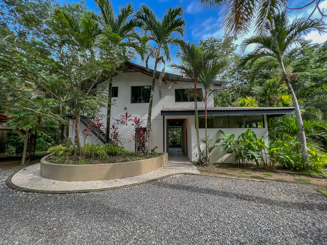 10 bed Single Family Homes For Sale in Malpais, Puntarenas - thumb 18