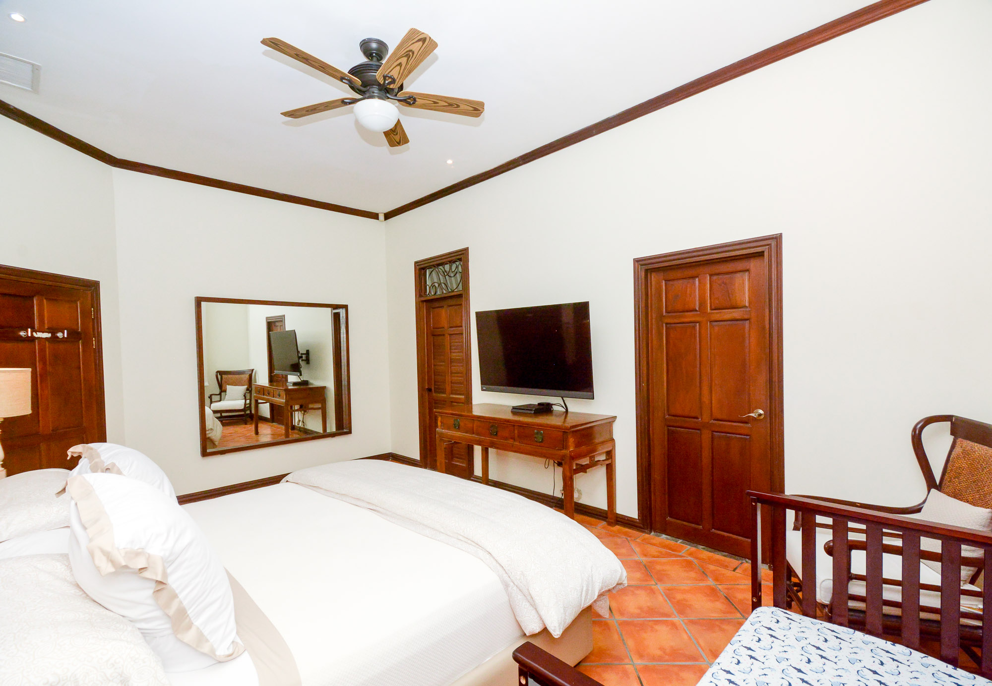 4 bed Single Family Homes For Sale in Herradura, Puntarenas - thumb 11