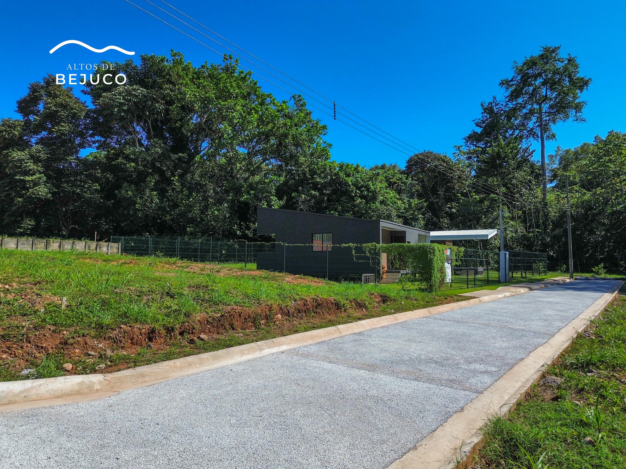 2 bed Single Family Homes For Sale in Parrita, Puntarenas - thumb 27