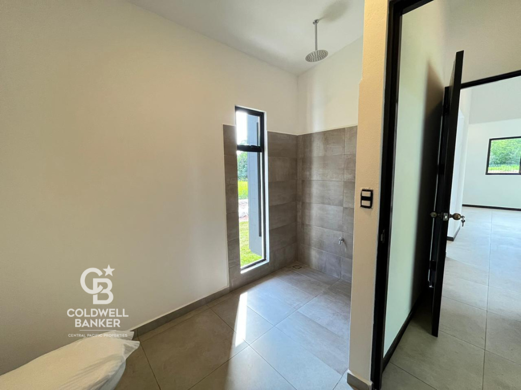 2 bed Single Family Homes For Sale in Parrita, Puntarenas - thumb 11