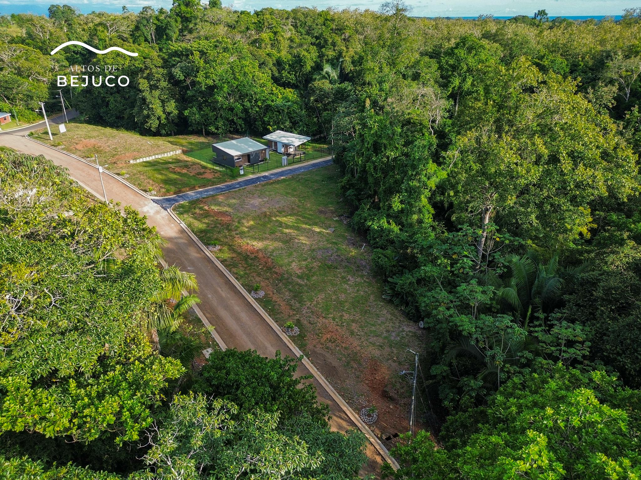 2 bed Single Family Homes For Sale in Parrita, Puntarenas - thumb 16