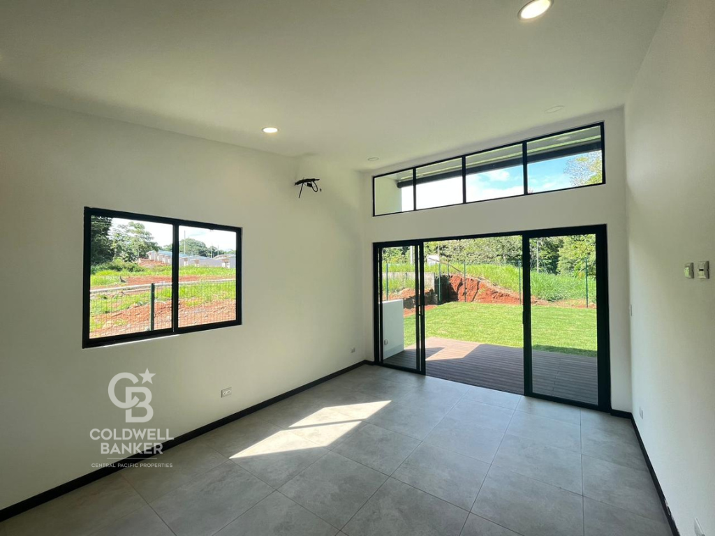 2 bed Single Family Homes For Sale in Parrita, Puntarenas - thumb 6