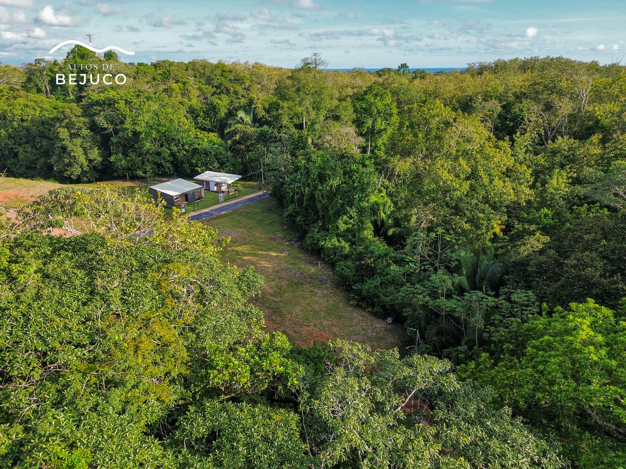 2 bed Single Family Homes For Sale in Parrita, Puntarenas - thumb 17