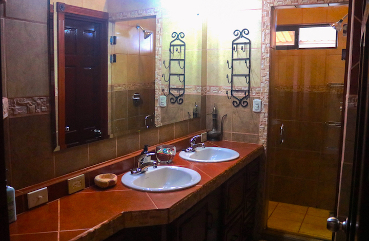 2 bed Single Family Homes For Sale in Grecia, Alajuela - thumb 12