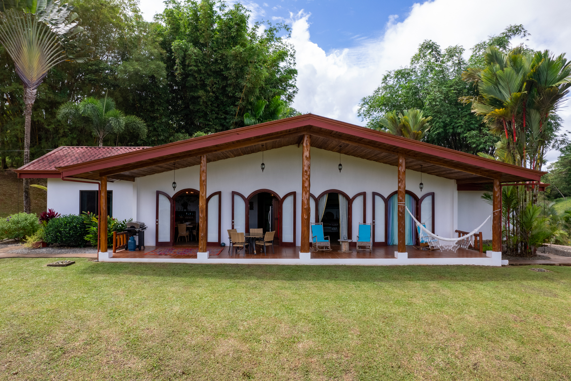 5 bed Single Family Homes For Sale in Dominical, Puntarenas - thumb 4