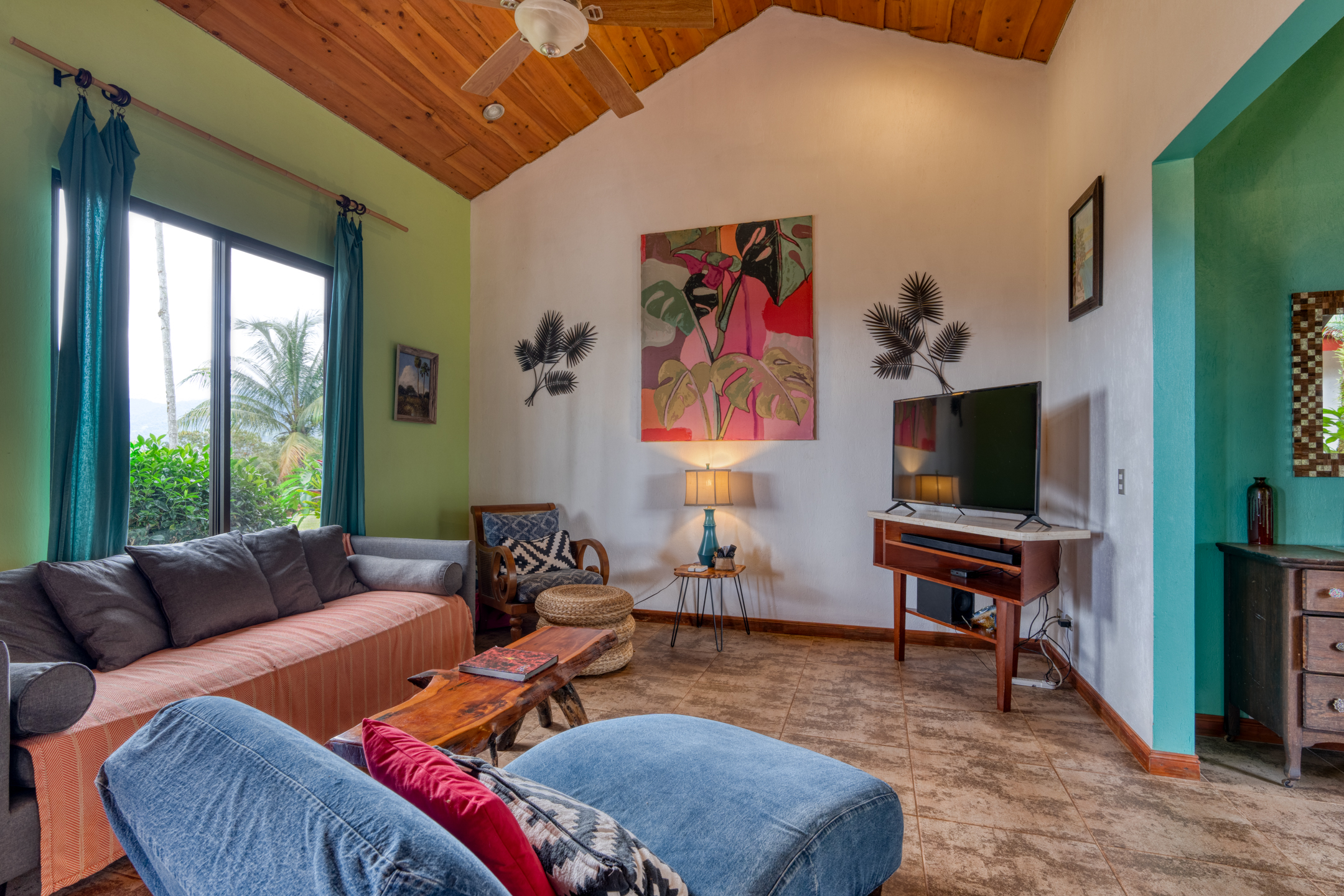 5 bed Single Family Homes For Sale in Dominical, Puntarenas - thumb 16