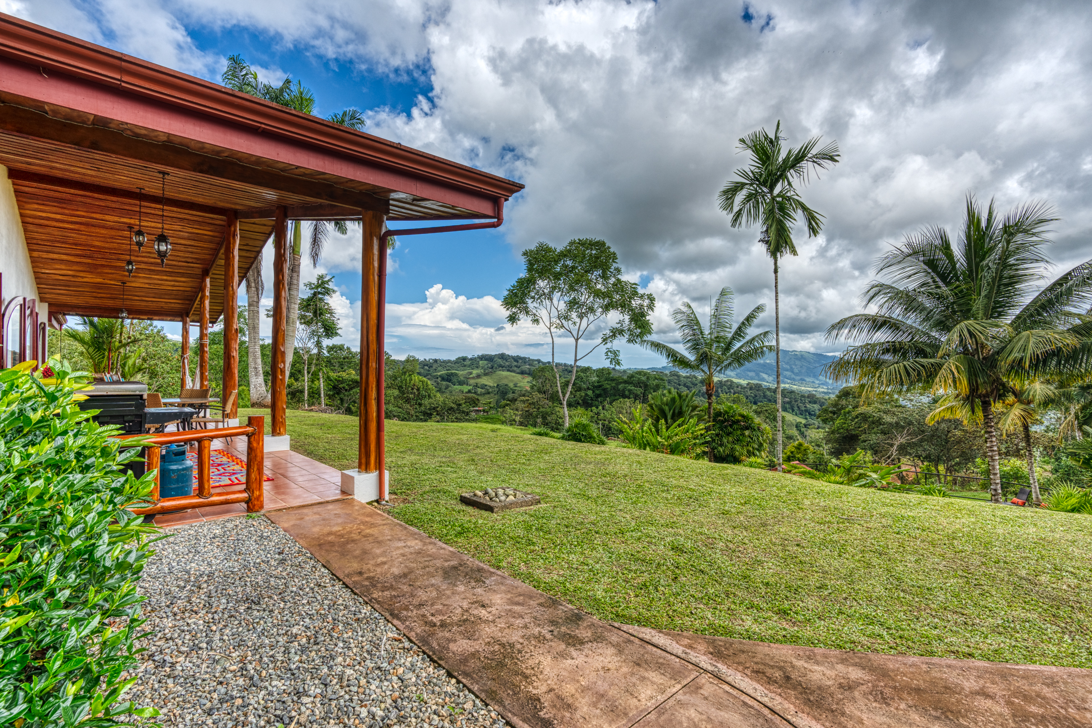 5 bed Single Family Homes For Sale in Dominical, Puntarenas - thumb 9