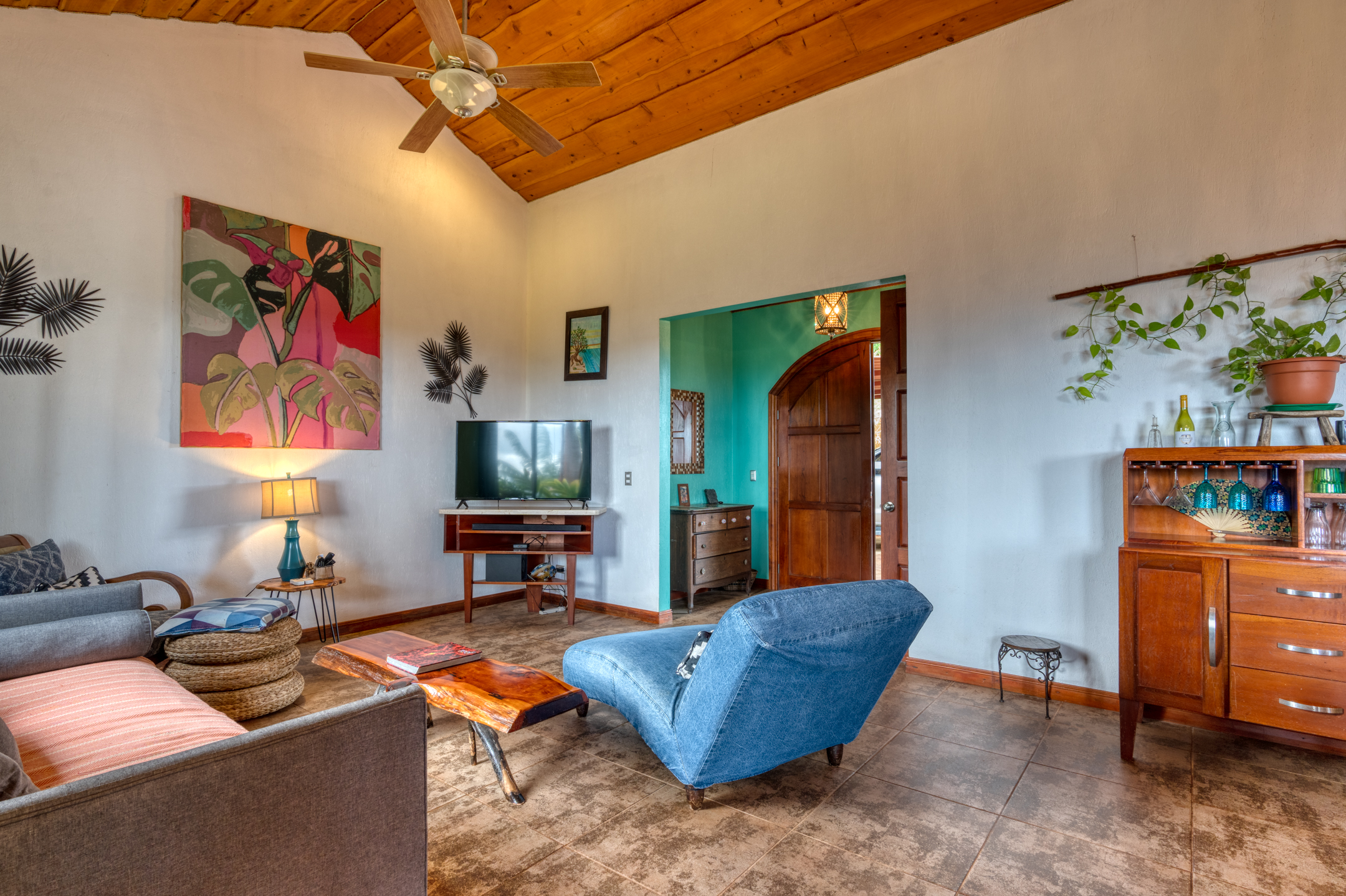 5 bed Single Family Homes For Sale in Dominical, Puntarenas - thumb 15