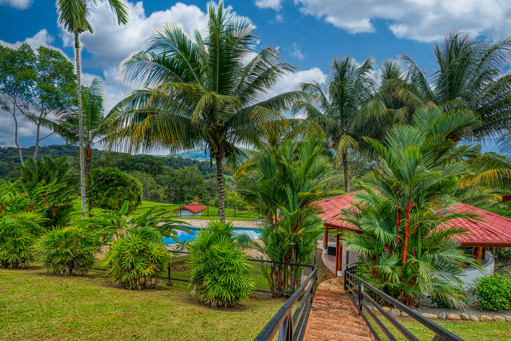 5 bed Single Family Homes For Sale in Dominical, Puntarenas - thumb 25