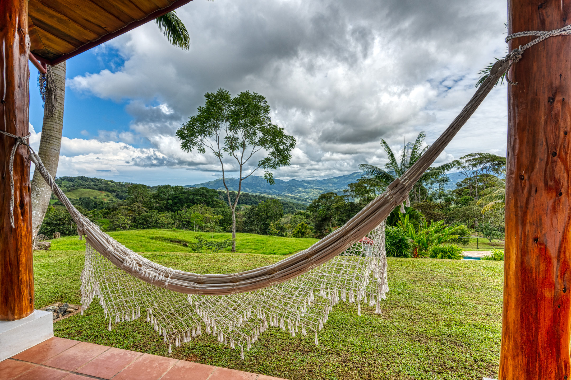 5 bed Single Family Homes For Sale in Dominical, Puntarenas - thumb 10