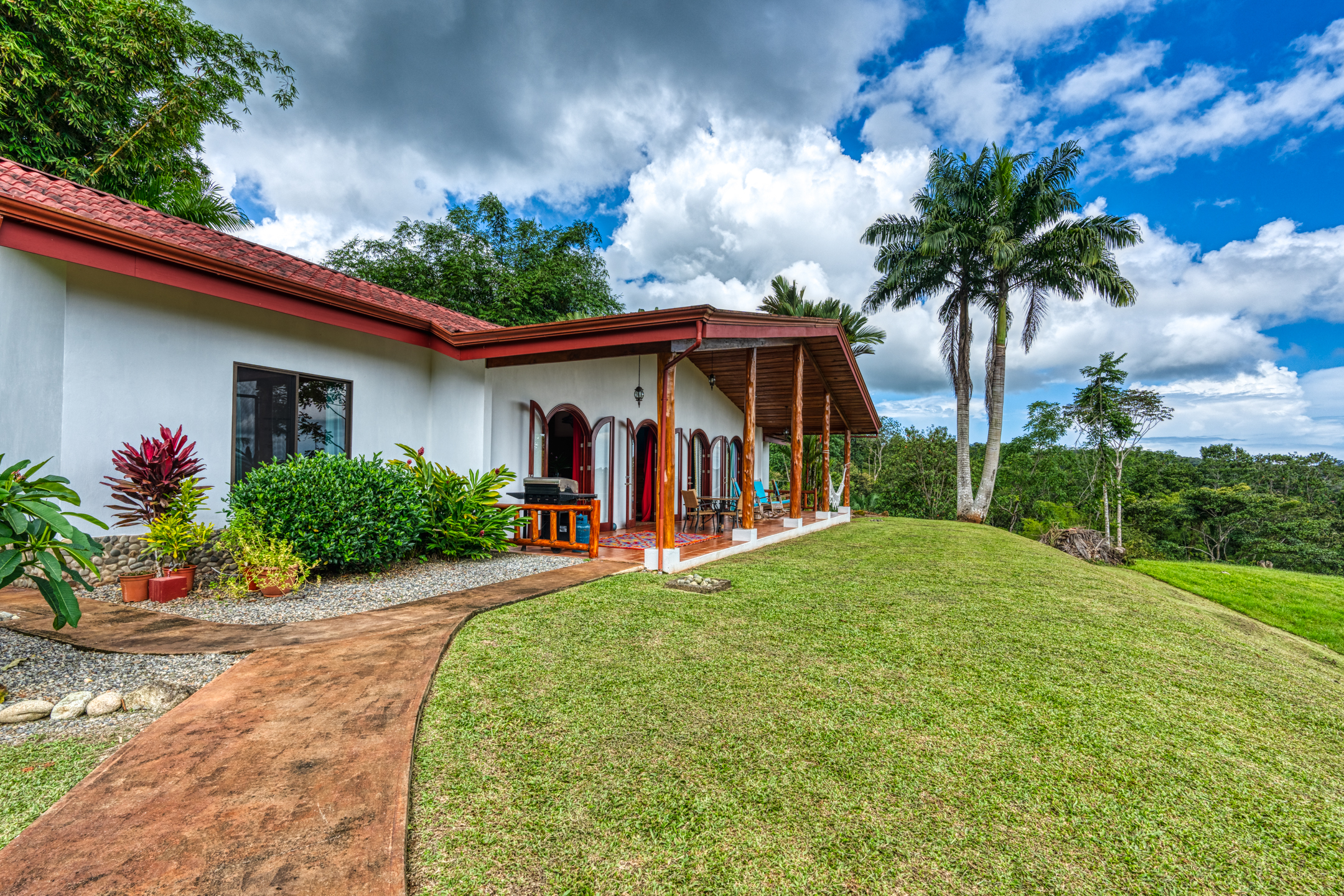 5 bed Single Family Homes For Sale in Dominical, Puntarenas - thumb 5
