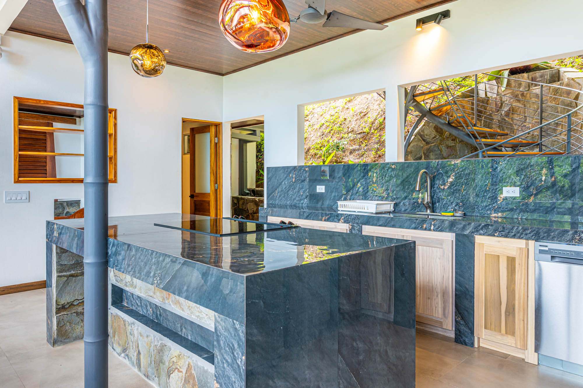 5 bed Hotel / Leisure For Sale in Uvita, Puntarenas - thumb 9