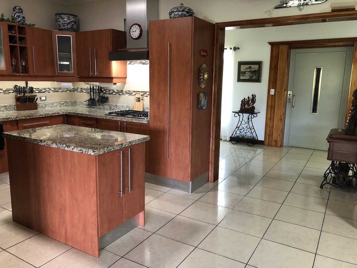 4 bed Single Family Homes For Sale in Golfito, Puntarenas - thumb 23