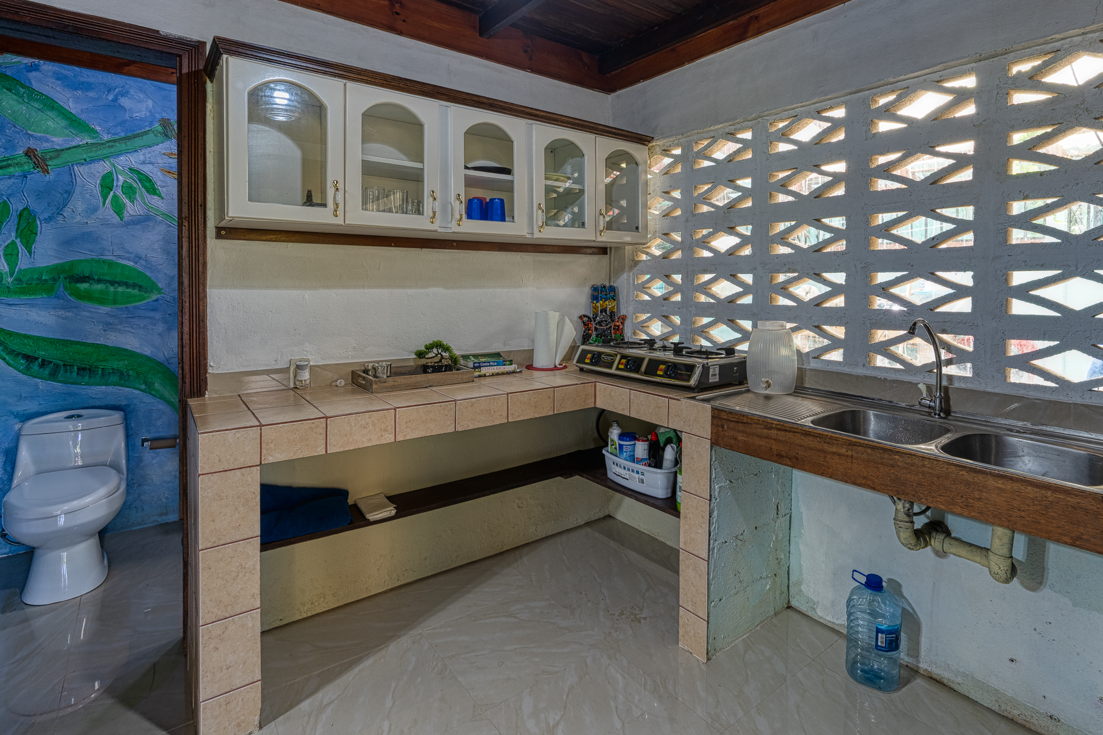 2 bed Single Family Homes For Sale in Dominical, Puntarenas - thumb 8