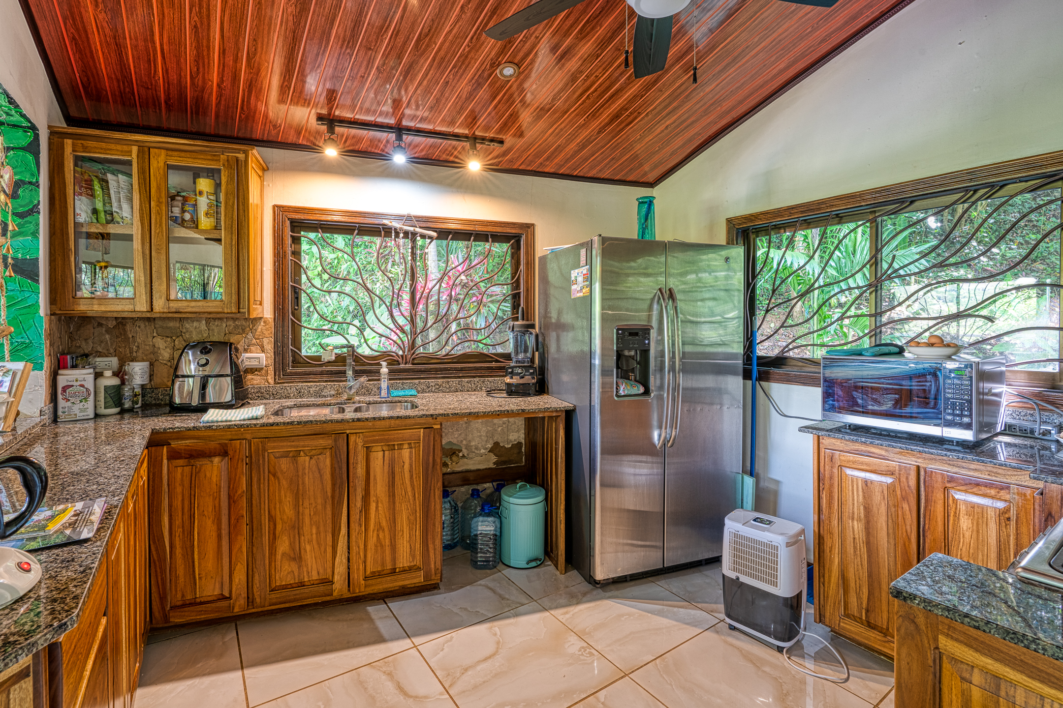 2 bed Single Family Homes For Sale in Dominical, Puntarenas - thumb 7