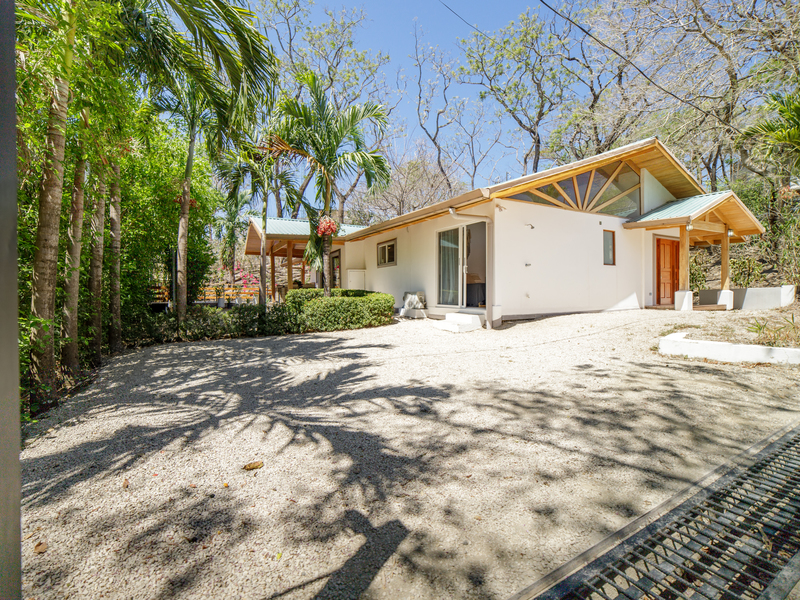 4 bed Single Family Homes For Sale in Nosara, Guanacaste - hero 6