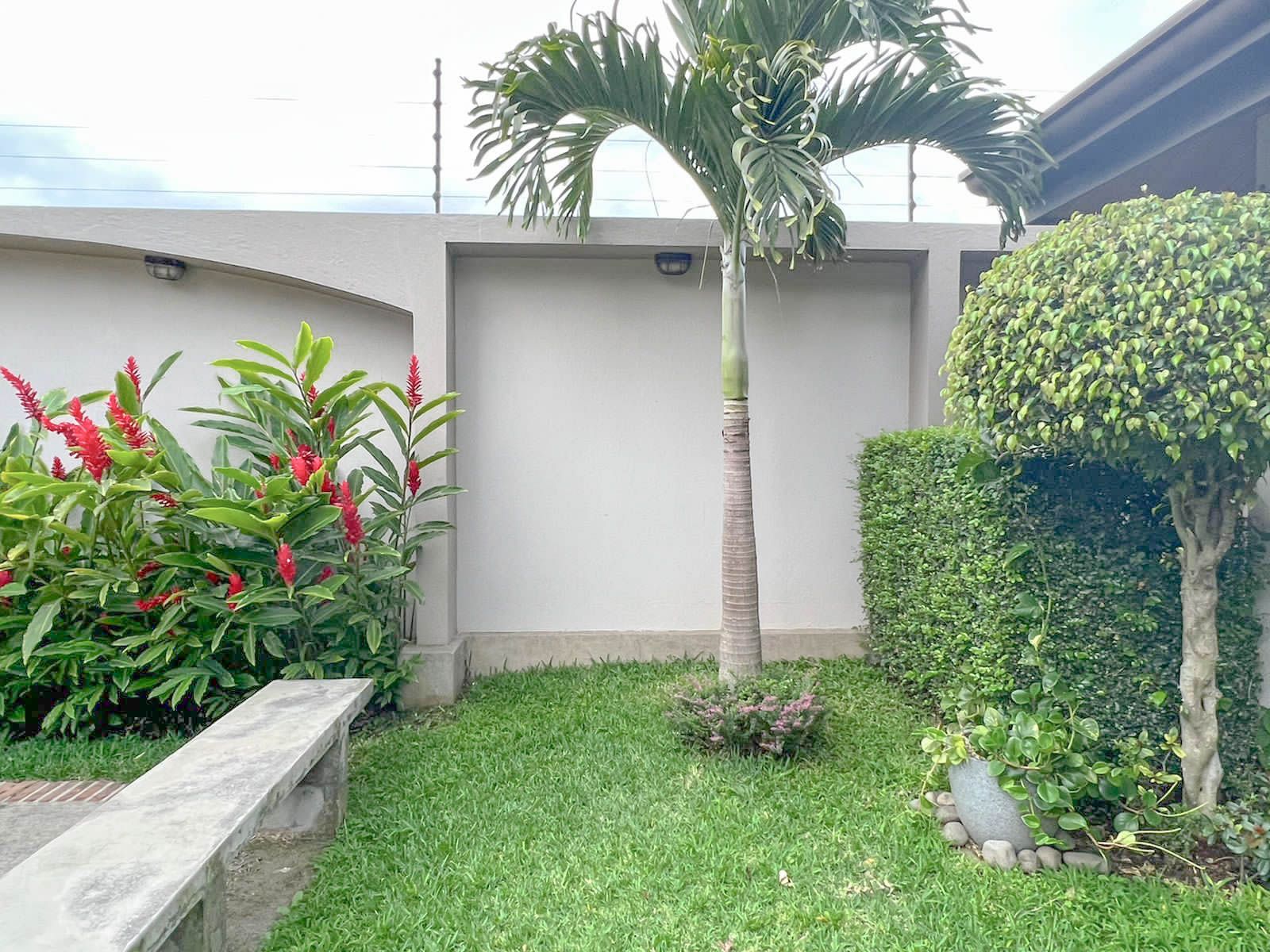 4 bed Single Family Homes For Sale in La Sabana, San Jose - thumb 13