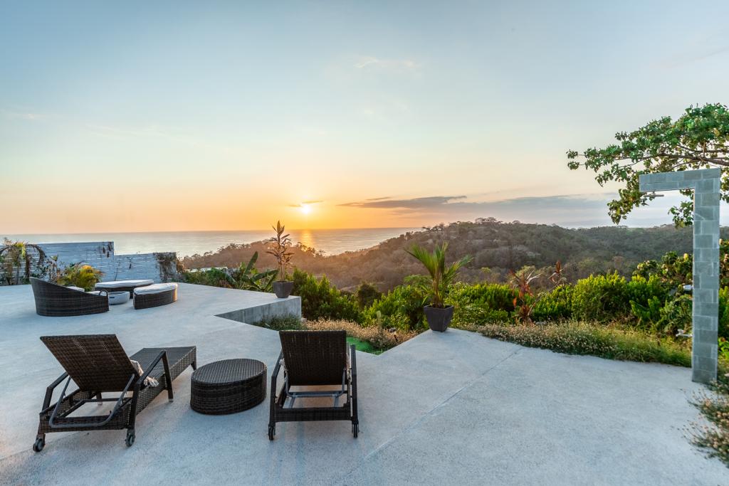 17 bed Single Family Homes For Sale in Santa Teresa, Puntarenas - thumb 14