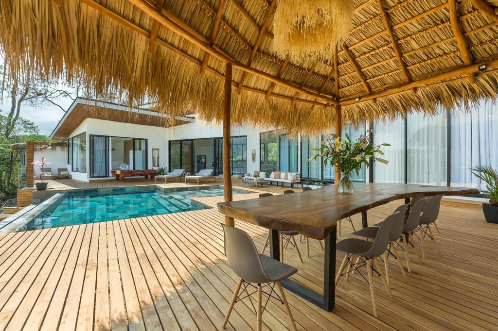 17 bed Single Family Homes For Sale in Santa Teresa, Puntarenas - thumb 7