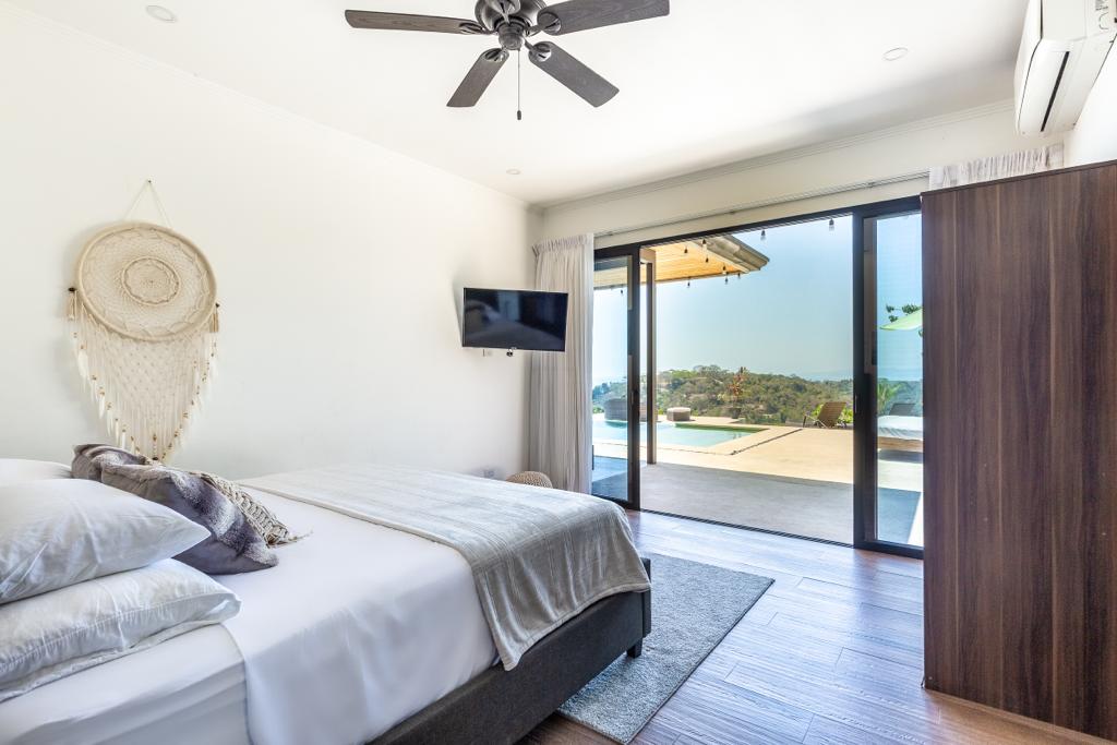 17 bed Single Family Homes For Sale in Santa Teresa, Puntarenas - thumb 20