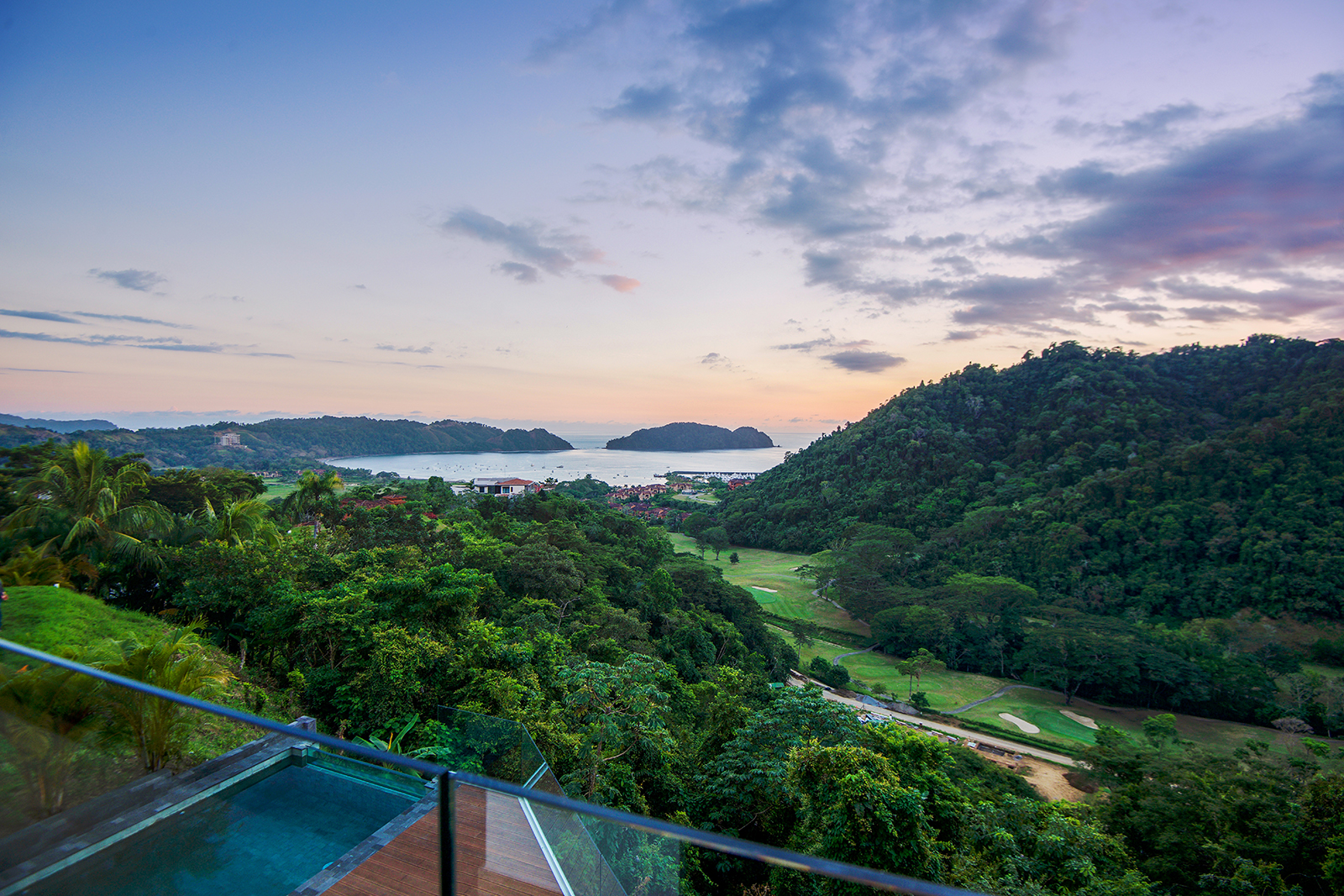 5 bed Single Family Homes For Sale in Herradura, Puntarenas - thumb 28