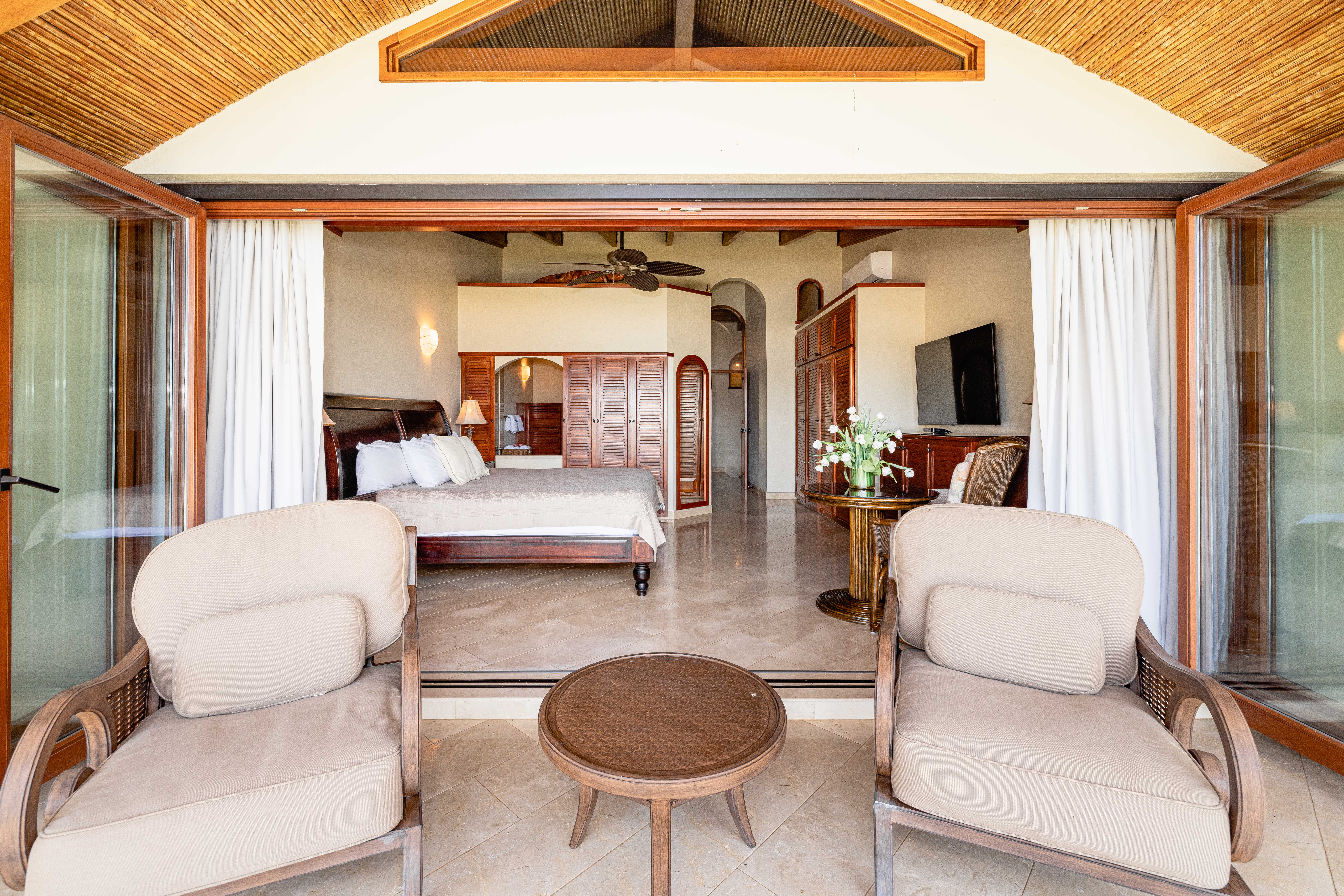 2 bed Condo For Sale in Playa Flamingo, Guanacaste - thumb 19