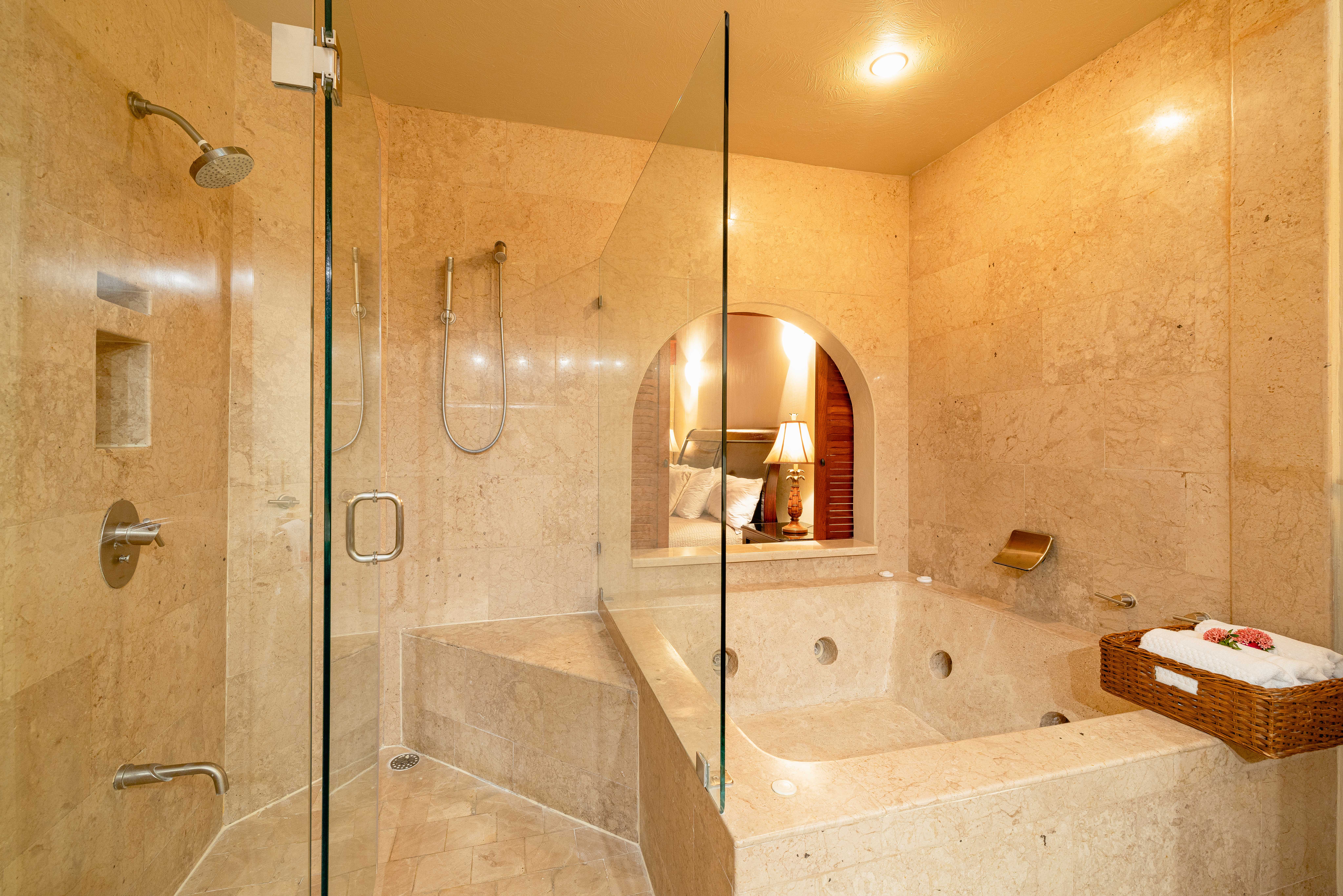 2 bed Condo For Sale in Playa Flamingo, Guanacaste - thumb 23
