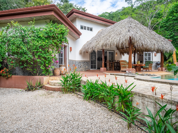 3 bed Single Family Homes For Sale in Tamarindo, Guanacaste - thumb 17