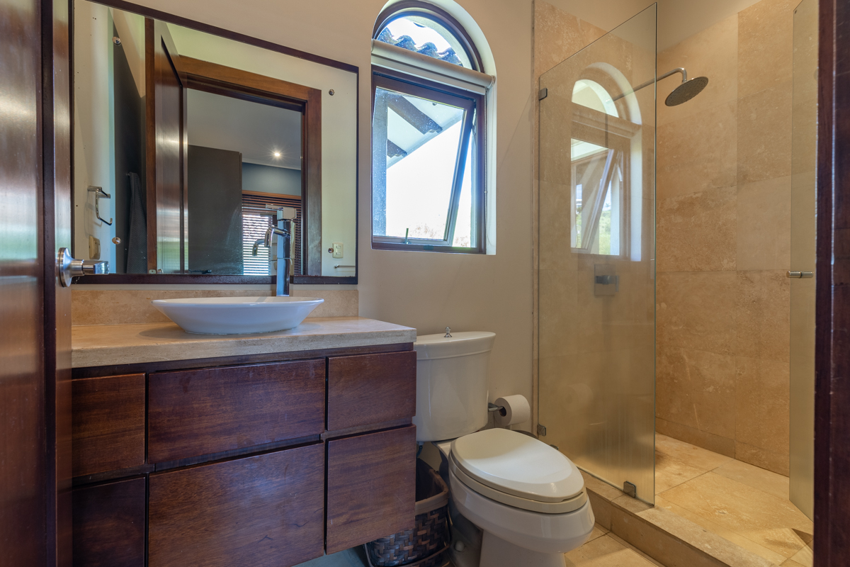 4 bed Single Family Homes For Sale in Escazu, San Jose - thumb 26