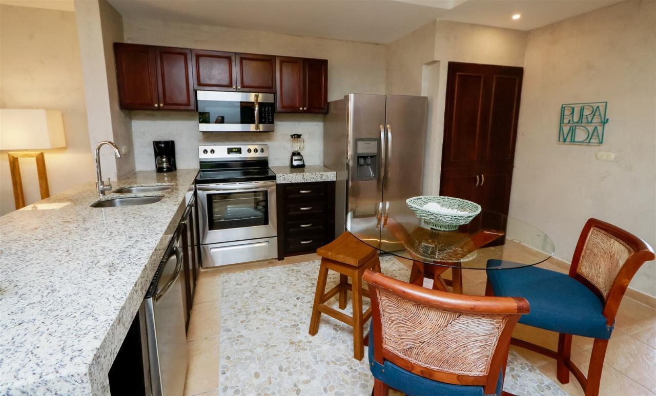 3 bed Condo For Sale in Jaco, Puntarenas - thumb 7