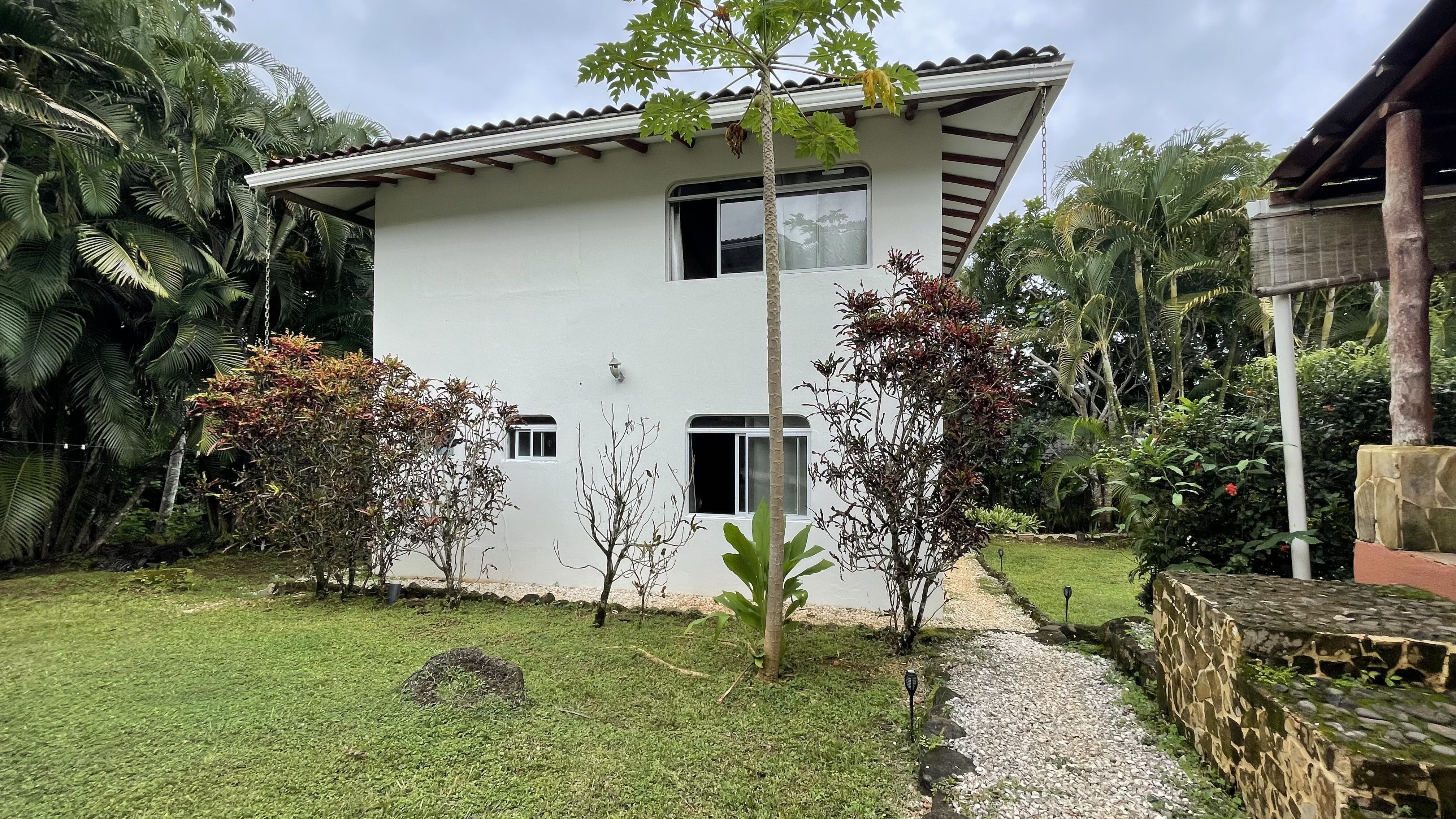 6 bed Single Family Homes For Sale in Montezuma, Puntarenas - thumb 2
