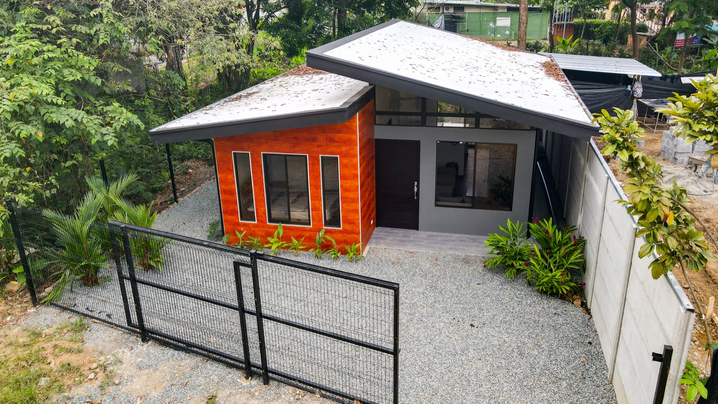 2 bed Single Family Homes For Sale in Uvita, Puntarenas - thumb 2