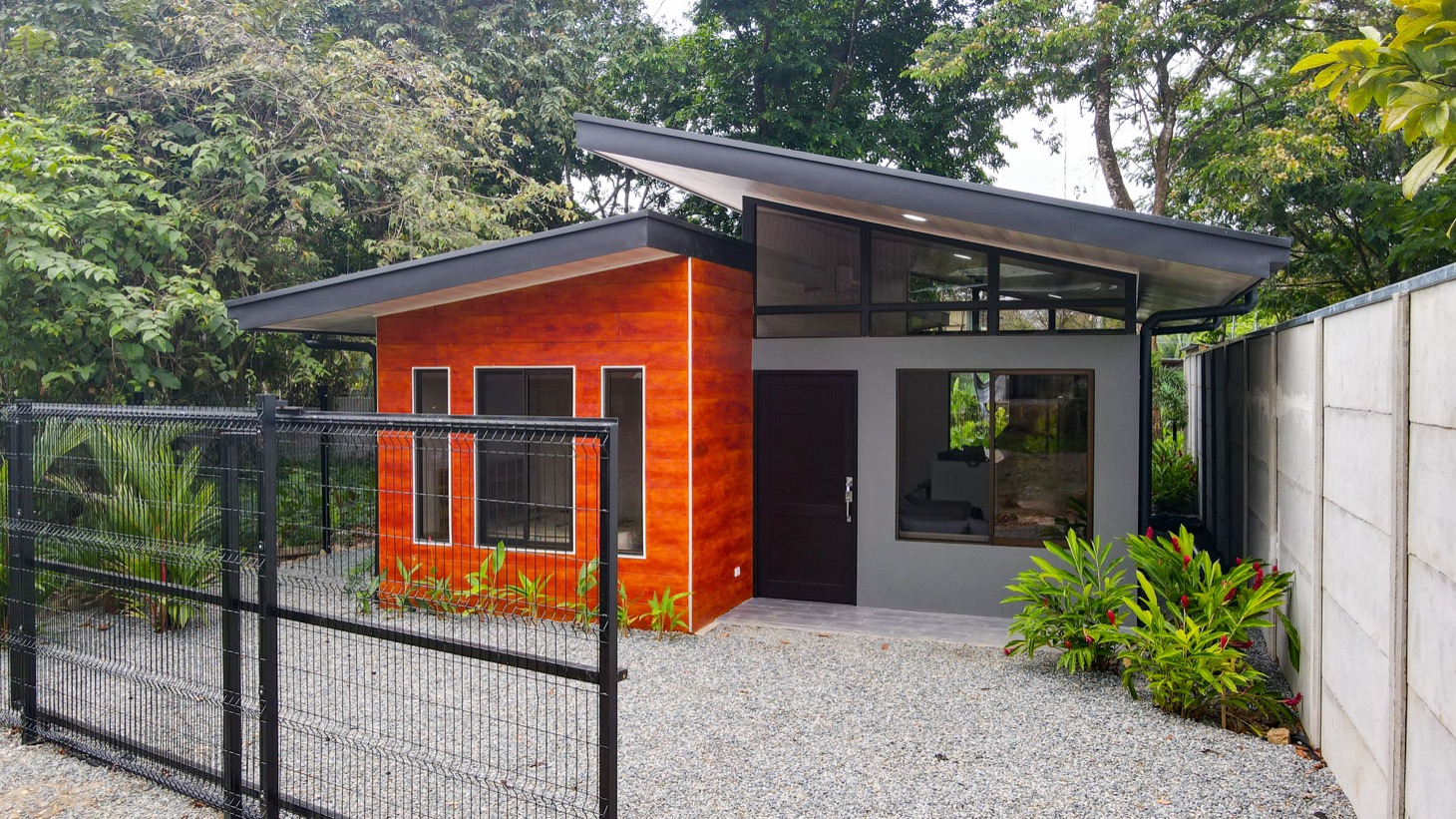 2 bed Single Family Homes For Sale in Uvita, Puntarenas - thumb 1