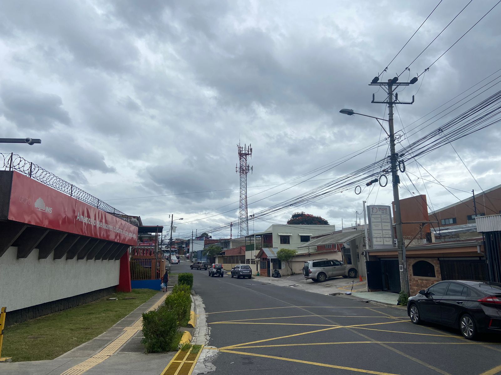 6 bed Single Family Homes For Sale in Desamparados, San Jose - thumb 2