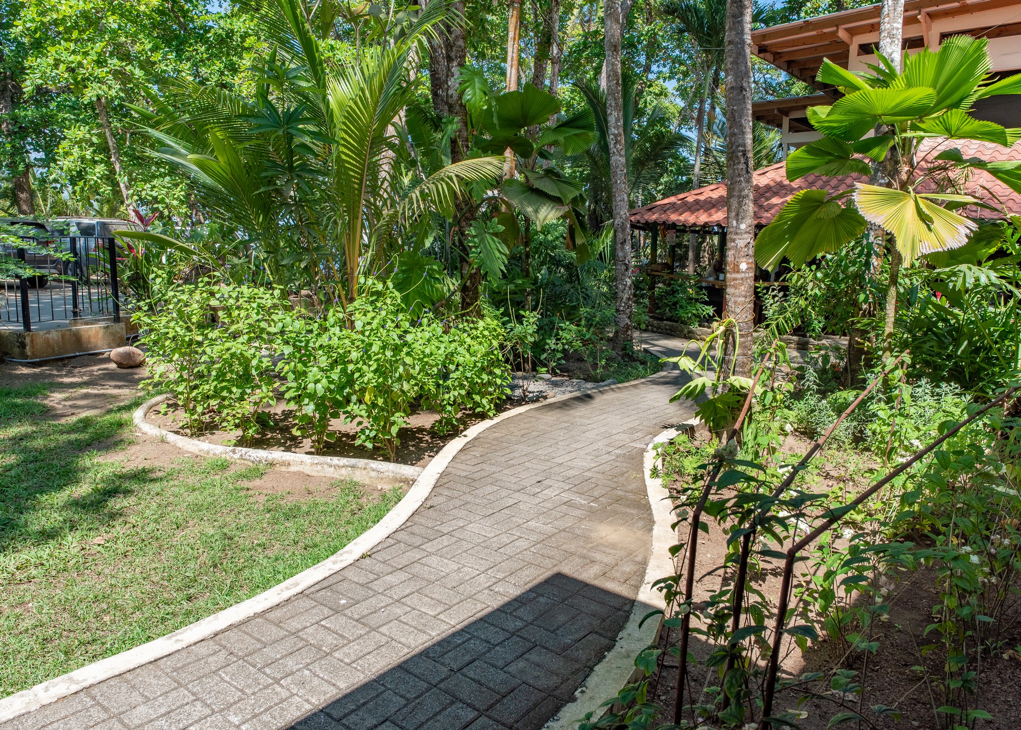 16 bed Commercial For Sale in Dominical, Puntarenas - thumb 14