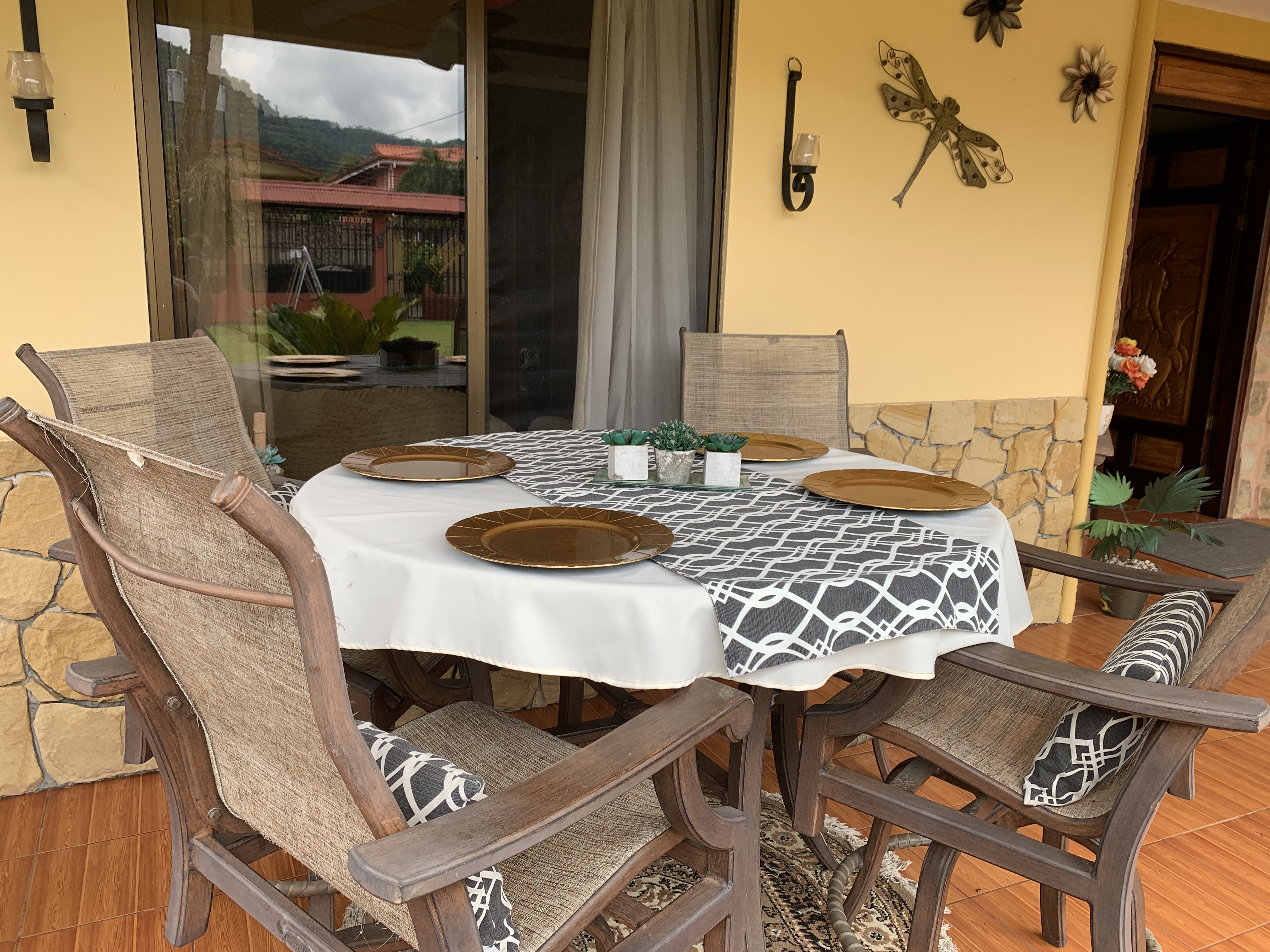 3 bed Single Family Homes For Sale in Jaco, Puntarenas - thumb 4