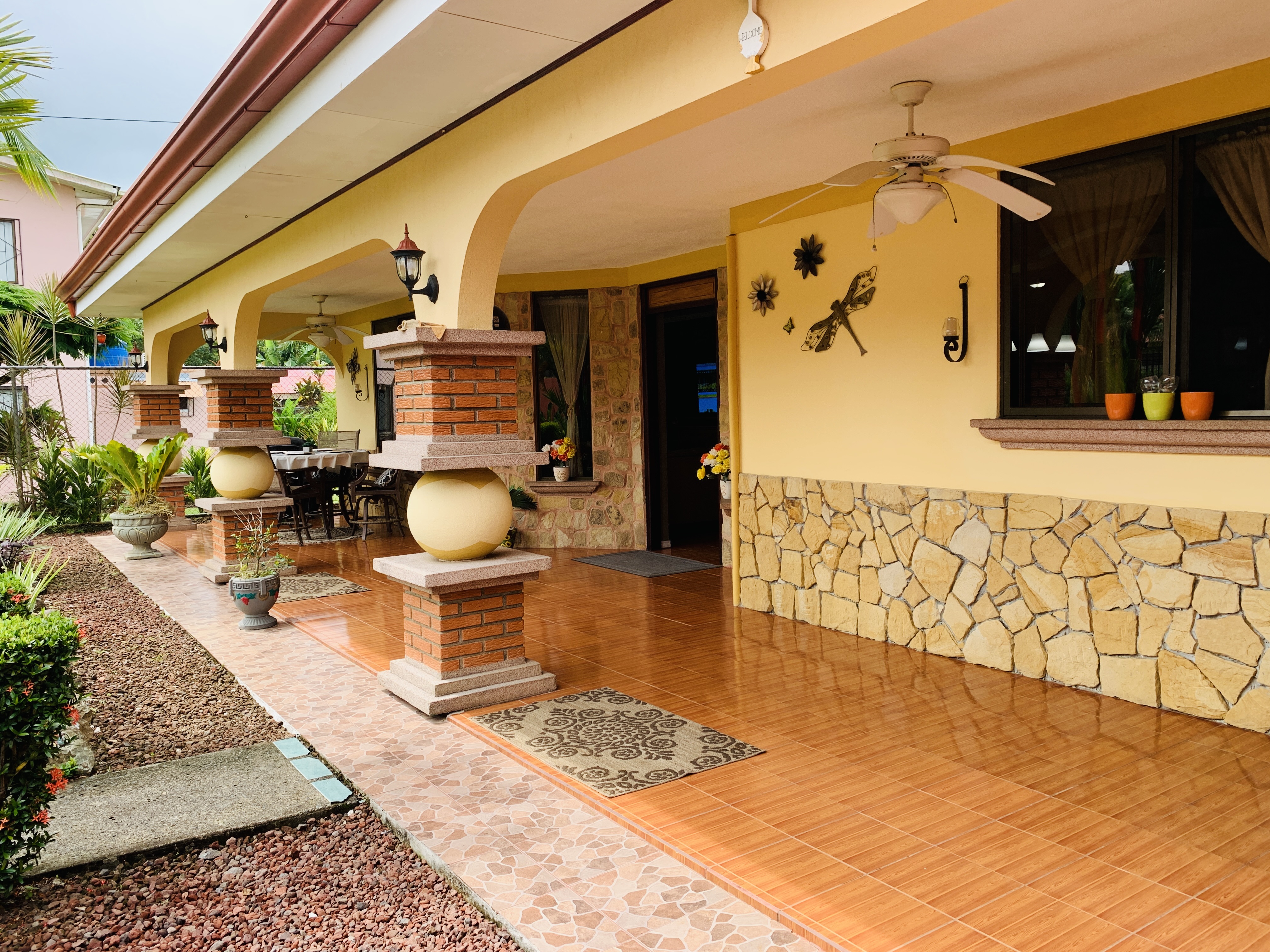 3 bed Single Family Homes For Sale in Jaco, Puntarenas - thumb 2
