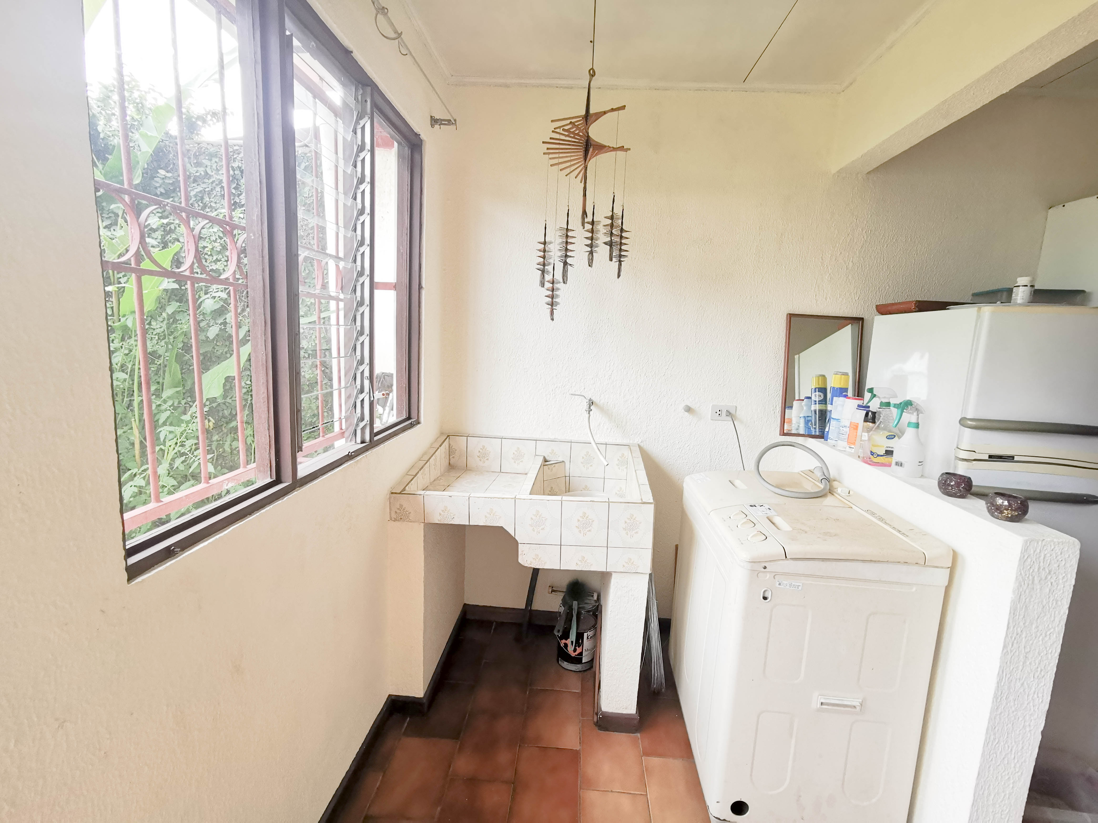 3 bed Single Family Homes For Sale in Dos Rios, San Jose - thumb 6