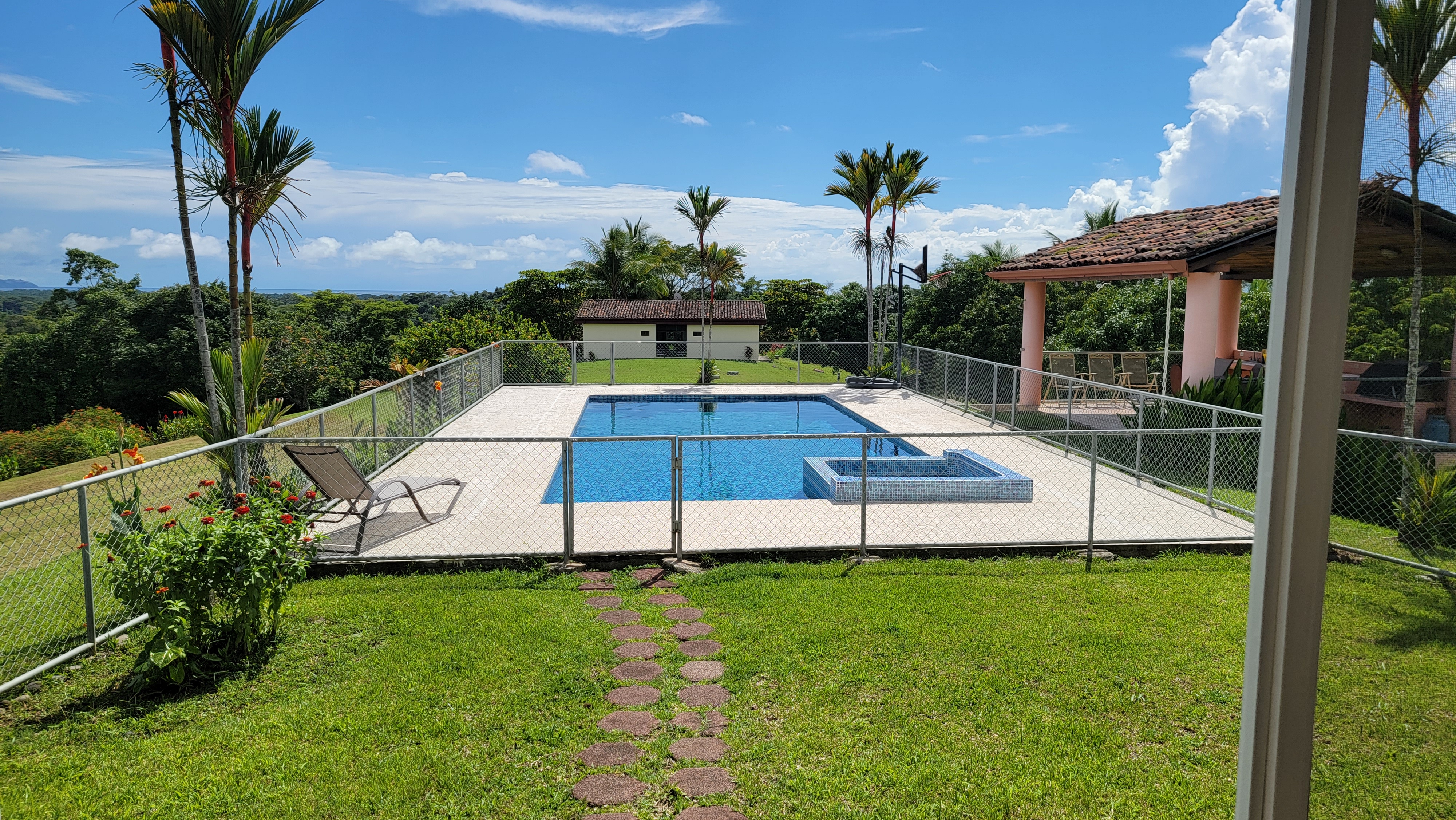 6 bed Single Family Homes For Sale in Tarcoles, Puntarenas - thumb 10