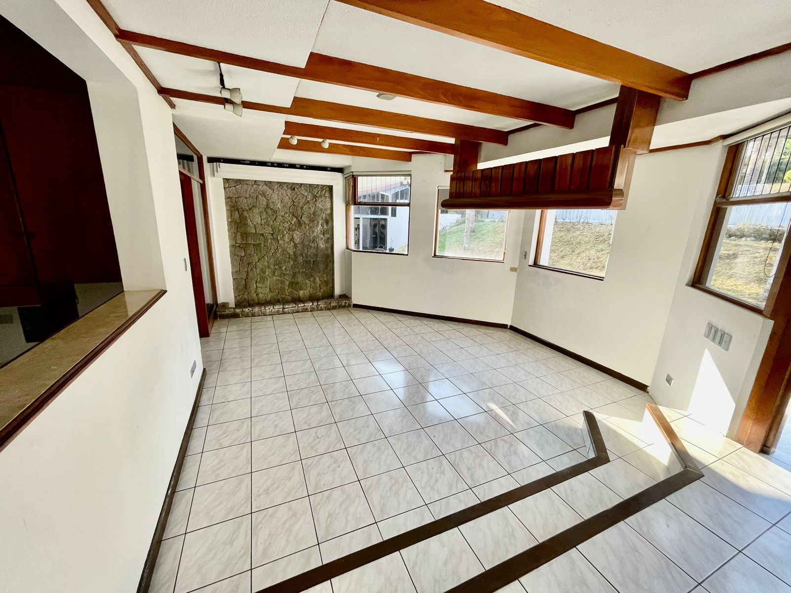 4 bed Single Family Homes For Sale in Curridabat, San Jose - thumb 29