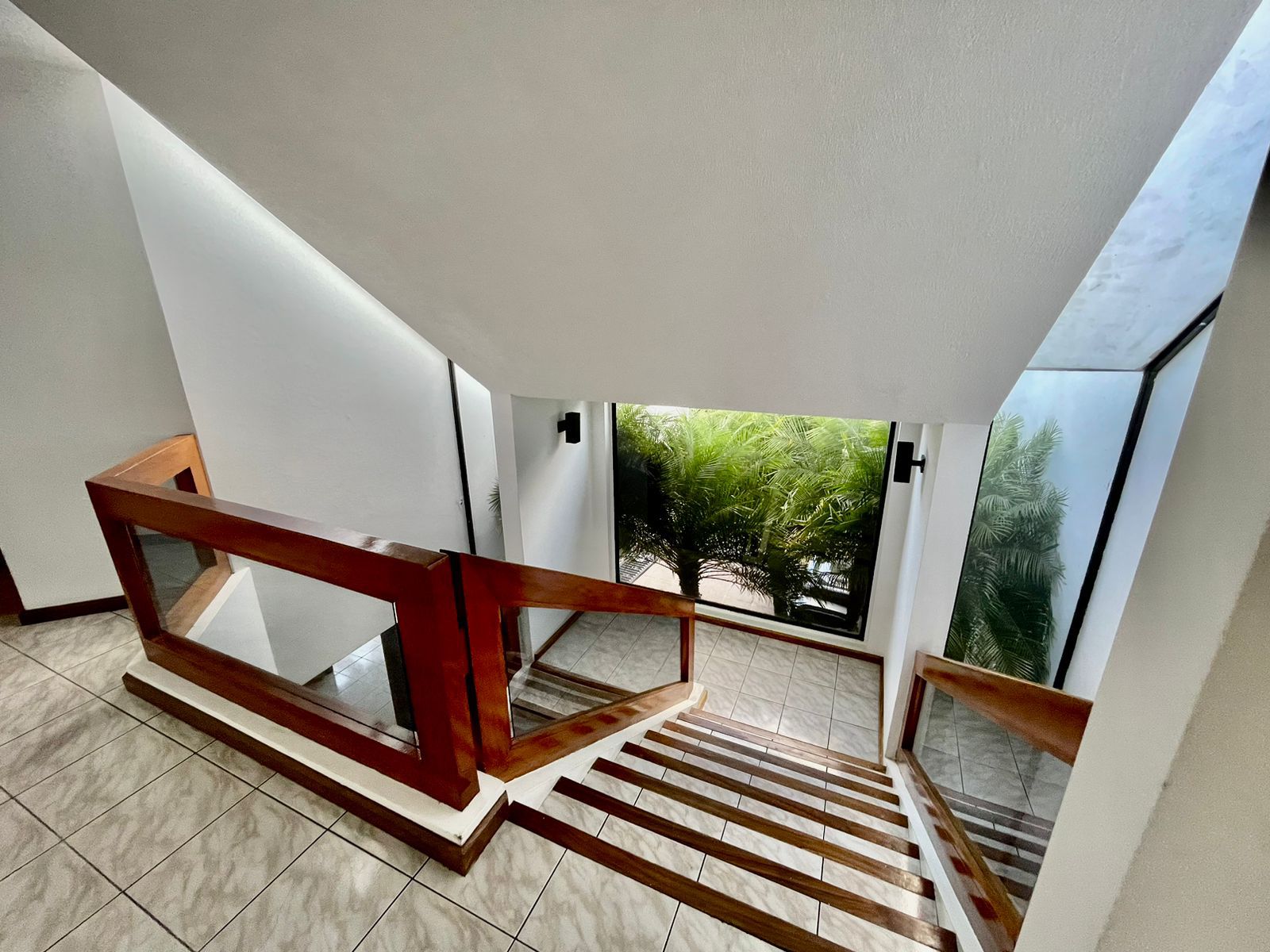 4 bed Single Family Homes For Sale in Curridabat, San Jose - thumb 20